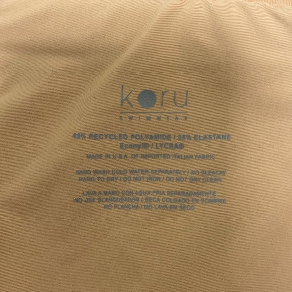 Koru Swimwear Tan Nude White Bandeau Bikini Top NWT Medium No Padding Swirl Bow - Picture 11 of 12